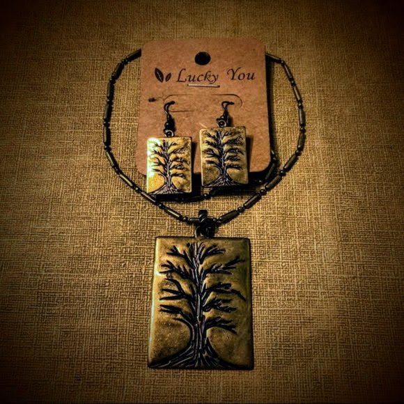 Lucky You tree of life necklace & earring set NWT - Picture 5 of 5